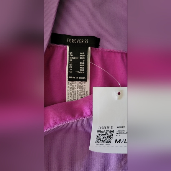 Womens Seamless Mesh-Panel Leggings - Picture 4 of 8